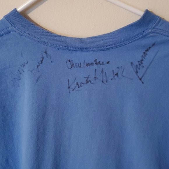 Usta. Pro circuit t-shirt sighned by 4 pros! - Picture 6 of 6